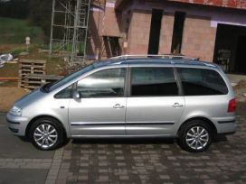    Volkswagen Sharan 2008 , 675000 , 