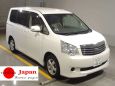    Toyota Noah 2013 , 990000 , 