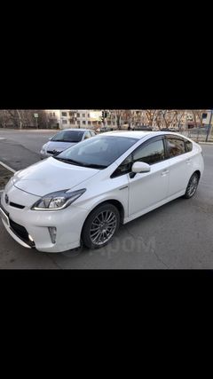 Лифтбек Toyota Prius 2015 года, 1450000 рублей, Благовещенск