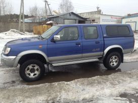  Nissan Navara 2002 , 420000 , 