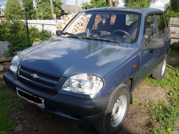 SUV   Chevrolet Niva 2008 , 300000 , 