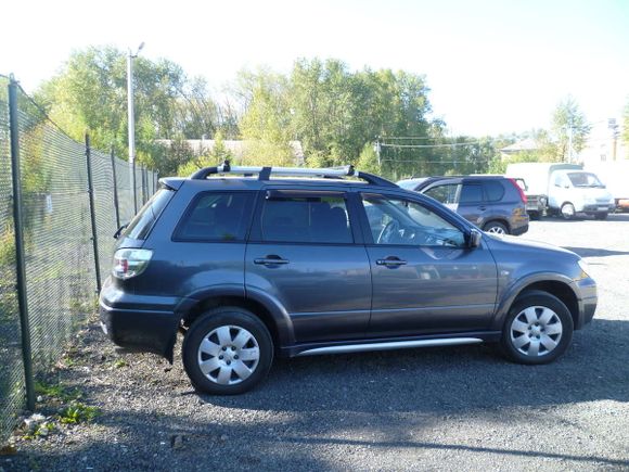 SUV   Mitsubishi Outlander 2008 , 580000 ,  