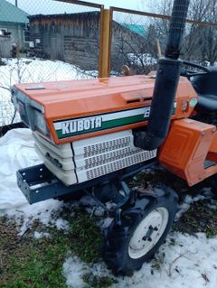 Мини-трактор Kubota B1402 2004 года, 419000 рублей, Новоалтайск