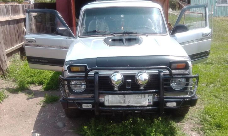 SUV    4x4 2131  2001 , 100000 , -