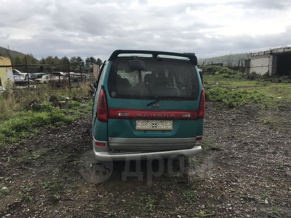    Nissan Serena 2001 , 135000 , 