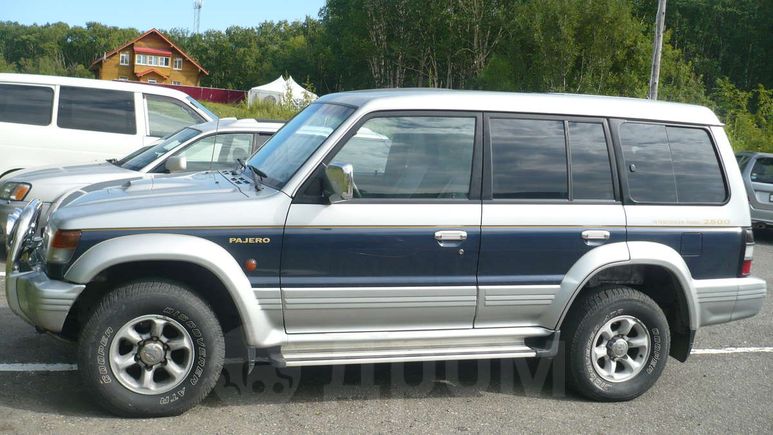 SUV   Mitsubishi Pajero 1997 , 655000 , -