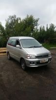    Toyota Town Ace Noah 2000 , 330000 , 