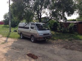    Toyota Hiace 1995 , 420000 , 