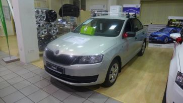  Skoda Rapid 2015 , 733500 , 