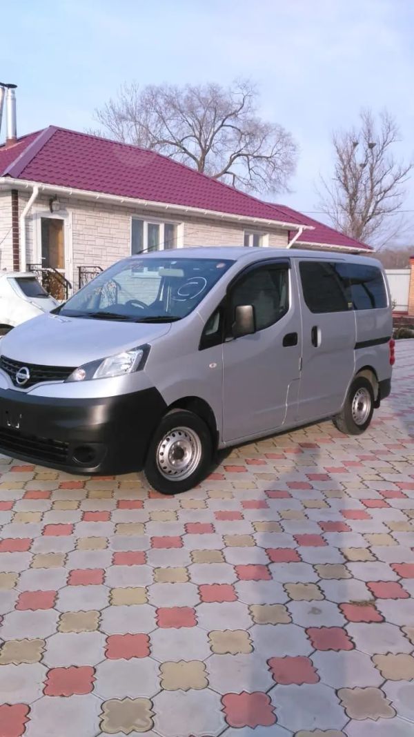    Nissan NV200 2013 , 785000 , 