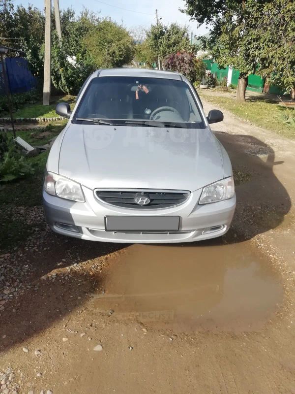  Hyundai Accent 2004 , 200000 , 