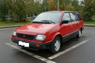  Mitsubishi Space Wagon 1990 , 120000 , 