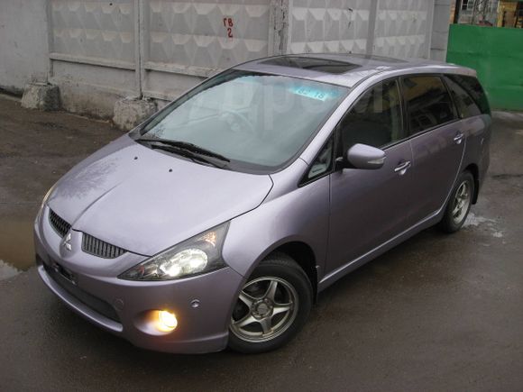    Mitsubishi Grandis 2003 , 500000 , 