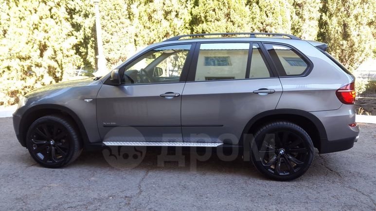 SUV   BMW X5 2011 , 1700000 , 