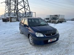 Универсал Toyota Raum 2001 года, 398000 рублей, Красноярск
