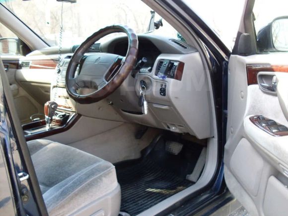  Toyota Crown 2001 , 450000 , 