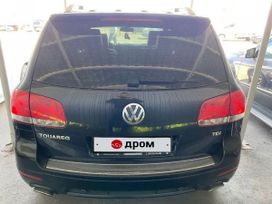 SUV   Volkswagen Touareg 2006 , 650000 , 