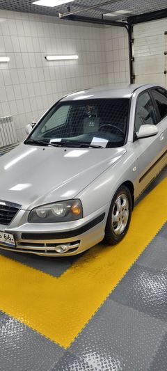 Седан Hyundai Elantra 2004 года, 375000 рублей, Серов