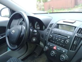  Kia Ceed 2007 , 300000 , 