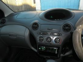  Toyota Vitz 2000 , 235000 , 