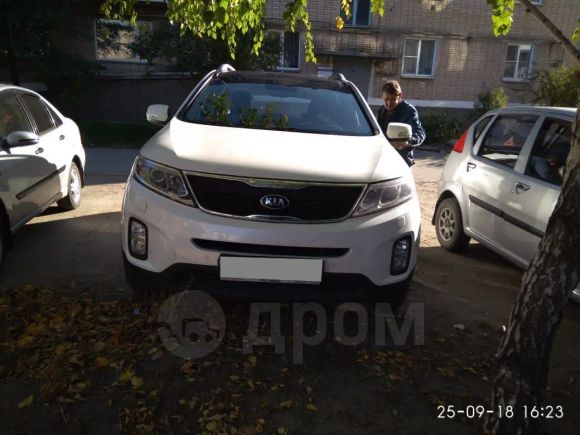 SUV   Kia Sorento 2013 , 1400000 , 