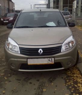  Renault Sandero 2013 , 420000 , 