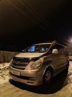 Минивэн или однообъемник Hyundai Grand Starex 2011 года, 1950000 рублей, Тобольск