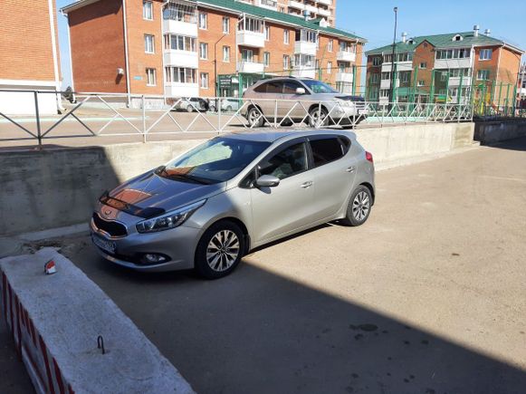  Kia Ceed 2015 , 840000 , -