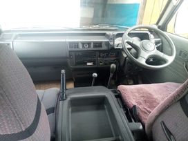    Mazda Bongo 1990 , 120000 , 