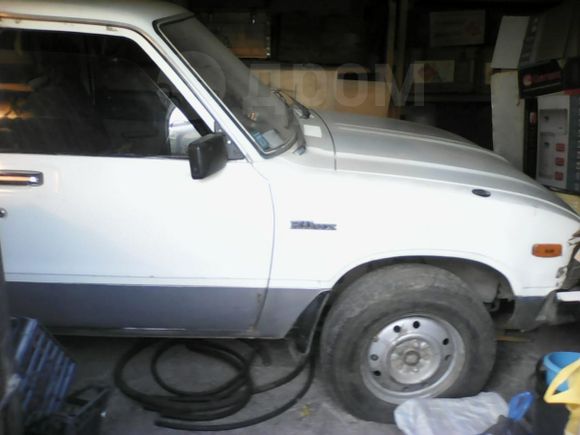  Toyota Hilux 1987 , 80000 , 