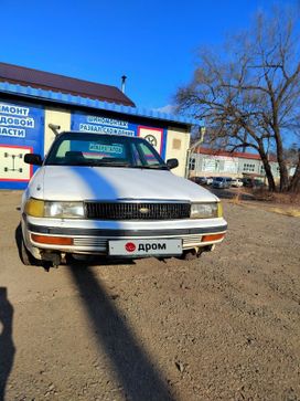 Седан Toyota Corona 1991 года, 80000 рублей, Партизанск