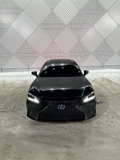 Седан Lexus ES300h 2019 года, 4120000 рублей, Хабаровск
