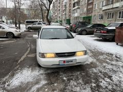 Седан Nissan Sunny 1997 года, 133000 рублей, Барнаул