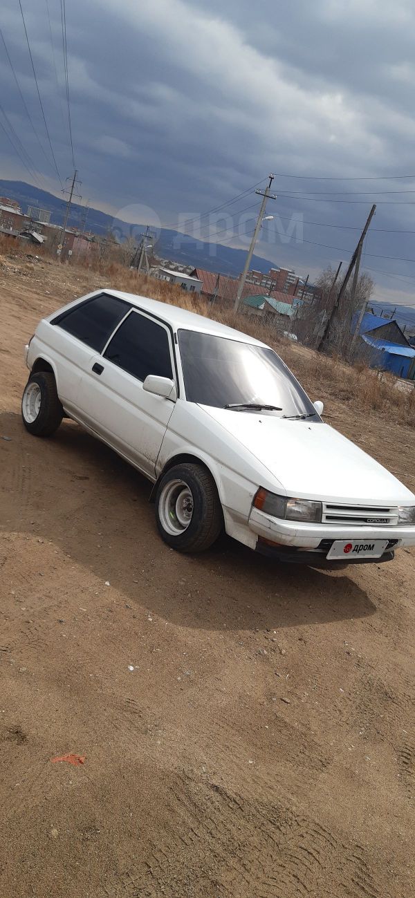  3  Toyota Corolla II 1987 , 100000 , -