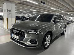 SUV или внедорожник Audi Q3 2019 года, 3395000 рублей, Новосибирск