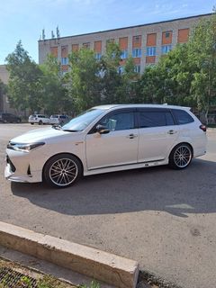 Универсал Toyota Corolla Fielder 2018 года, 1800000 рублей, Уссурийск