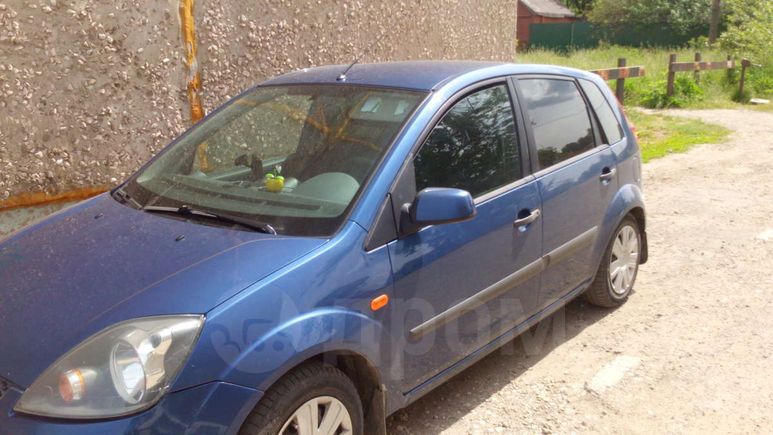  Ford Fiesta 2008 , 240000 , 