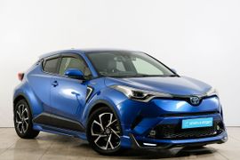 SUV или внедорожник Toyota C-HR 2018 года, 2299000 рублей, Новосибирск