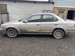 Седан Nissan Sunny 2001 года, 185000 рублей, Новосибирск