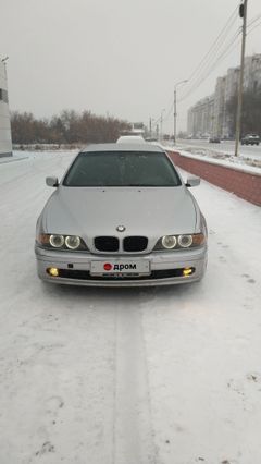 Седан BMW 5-Series 1999 года, 430000 рублей, Омск