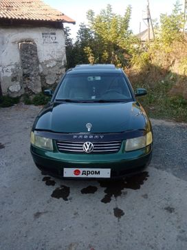  Volkswagen Passat 2000 , 240000 , 