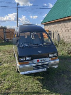 Минивэн или однообъемник Subaru Domingo 1993 года, 135000 рублей, Уфа