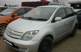  Toyota ist 2004 , 315000 , 