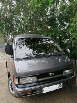    Ford Spectron 1988 , 200000 , -