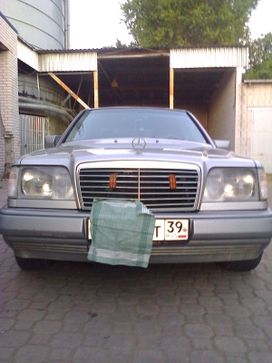  Mercedes-Benz Mercedes 1994 , 280000 , 