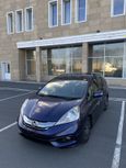  Honda Fit Shuttle 2014 , 735000 , 