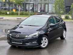 Хэтчбек Opel Astra 2018 года, 1299000 рублей, Москва