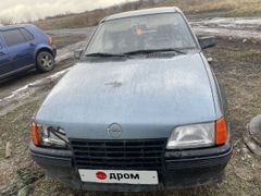 Седан Opel Kadett 1987 года, 75000 рублей, Шахты