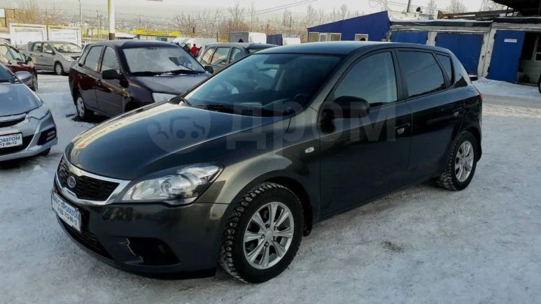  Kia Ceed 2010 , 405000 , 