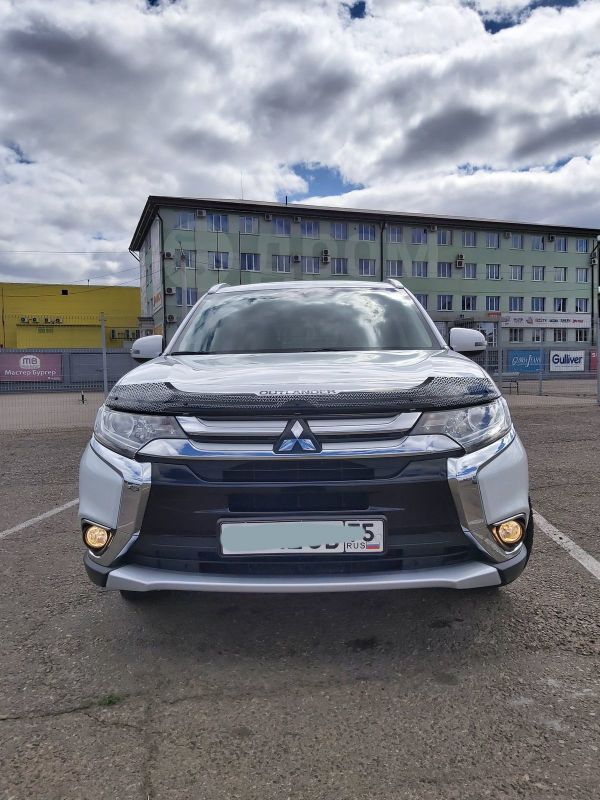 SUV   Mitsubishi Outlander 2016 , 1400000 , 